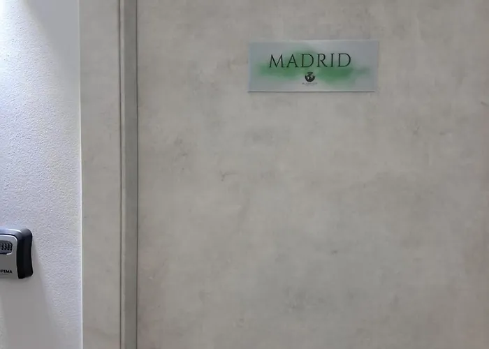 מלון דירות 40 Parallelo 3*